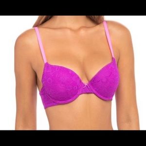 All over lace push up bra 38DD NWT